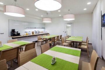Hotel Morava, Otrokovice