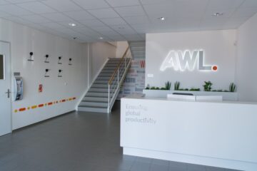 Recepce mezinárodní firmy AWL